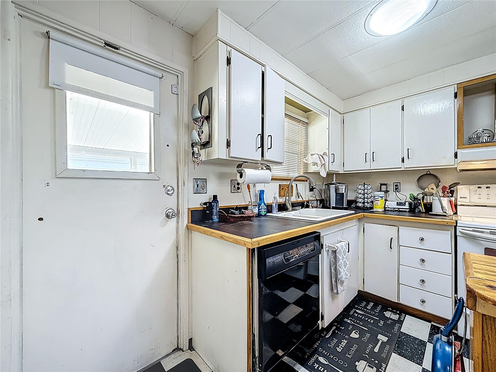 272 NORTHGATE DR, TARPON SPRINGS, FL, 34689