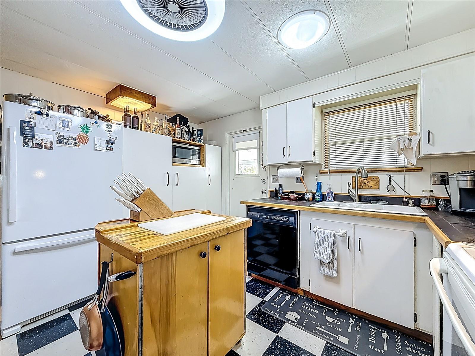 272 NORTHGATE DR, TARPON SPRINGS, FL, 34689