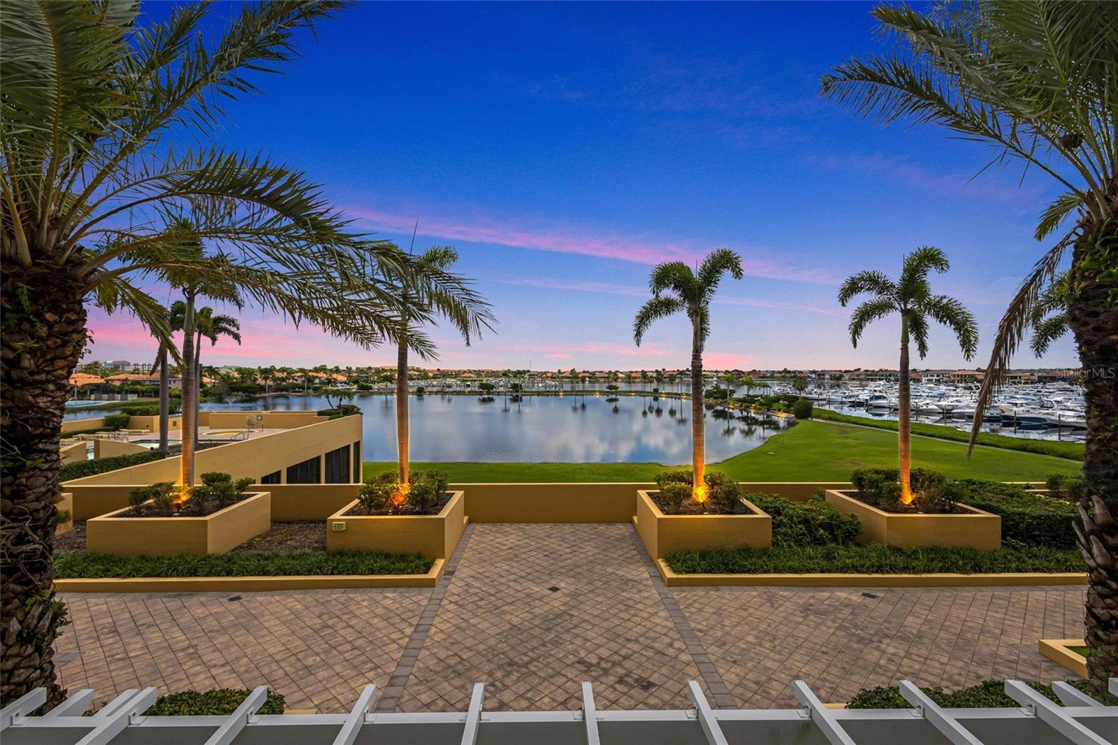 140 RIVIERA DUNES WAY #701, PALMETTO, FL, 34221