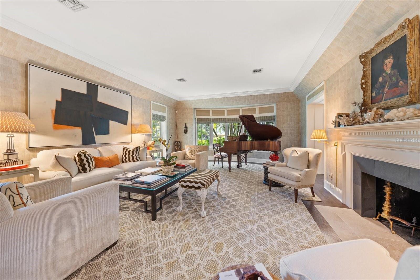 100 SARASOTA RD, BELLEAIR, FL, 33756