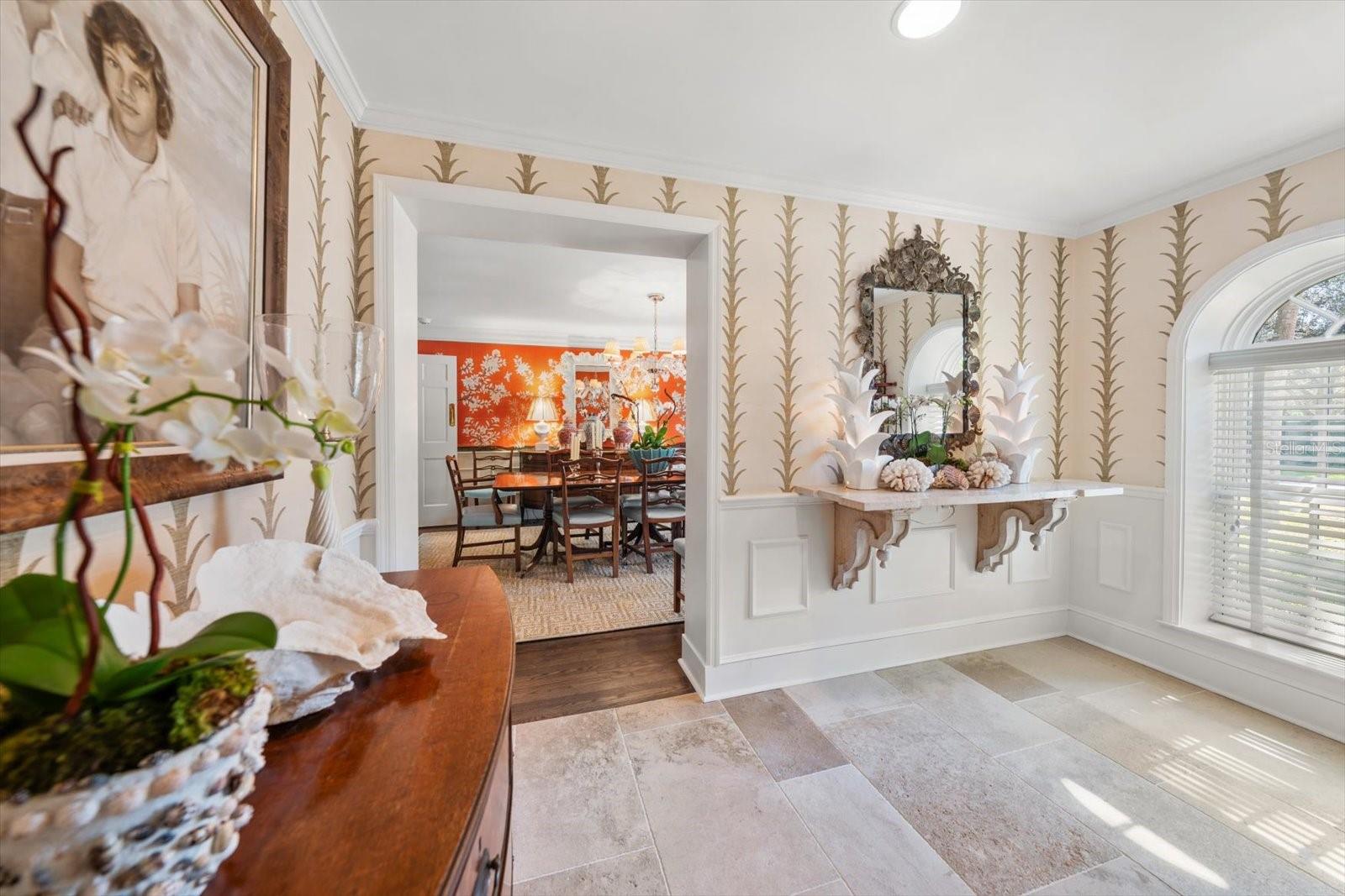 100 SARASOTA RD, BELLEAIR, FL, 33756