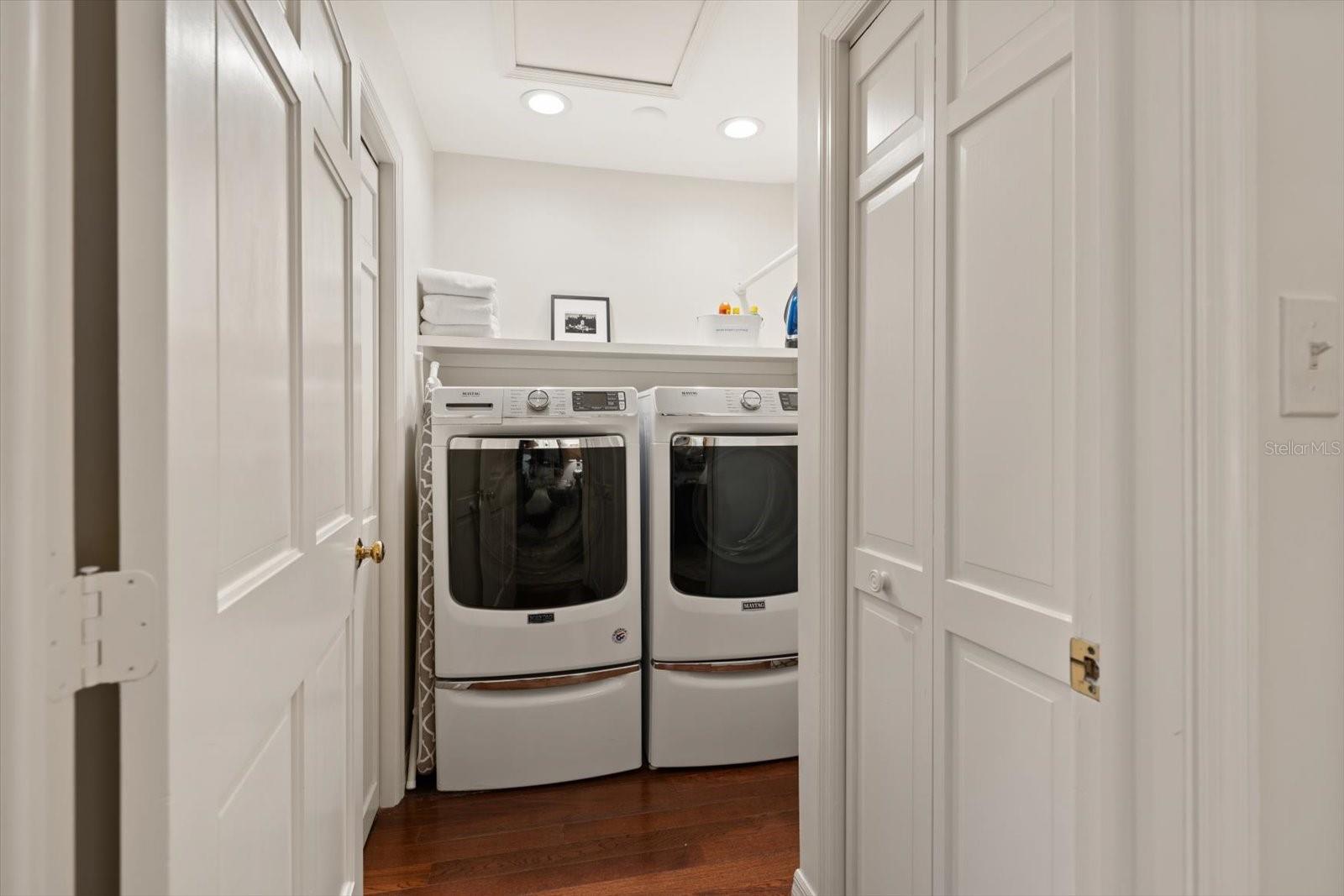 100 SARASOTA RD, BELLEAIR, FL, 33756