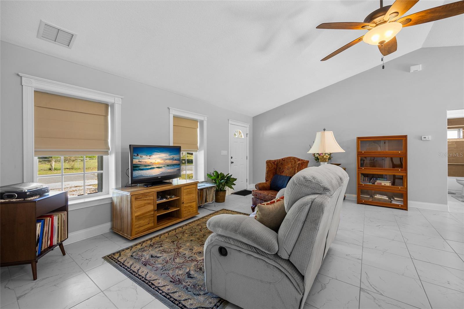 3109 E BRYANT AVE, BELL, FL, 32619