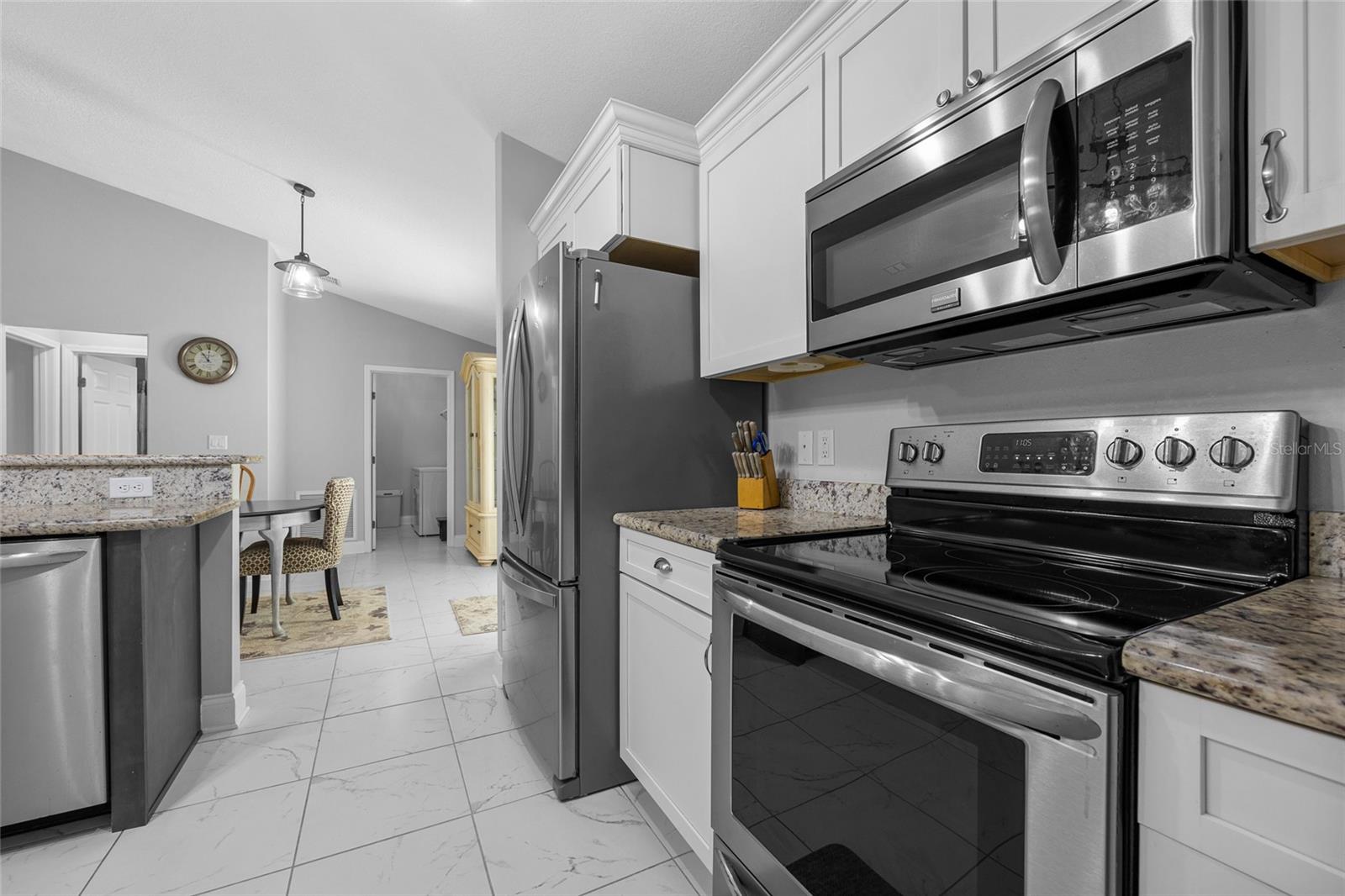 3109 E BRYANT AVE, BELL, FL, 32619