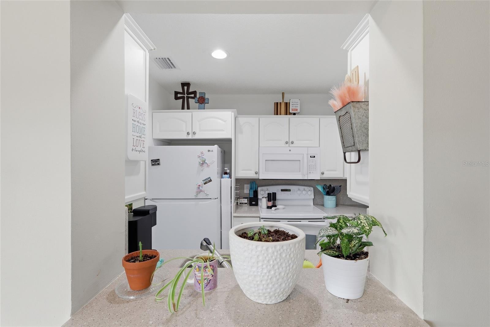 216 GLOUCESTER BLVD #216, SUN CITY CENTER, FL, 33573