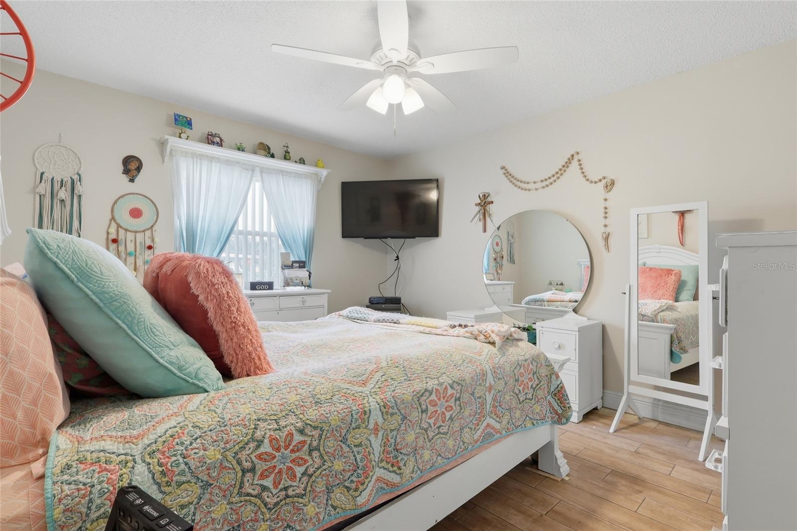 216 GLOUCESTER BLVD #216, SUN CITY CENTER, FL, 33573