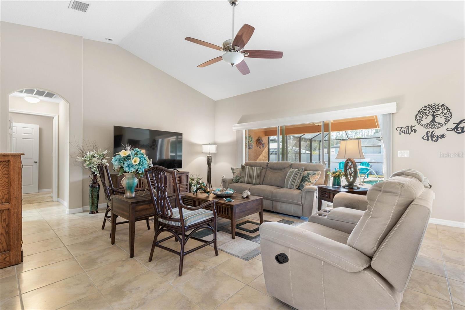 6 EMERALD LN, PALM COAST, FL, 32164