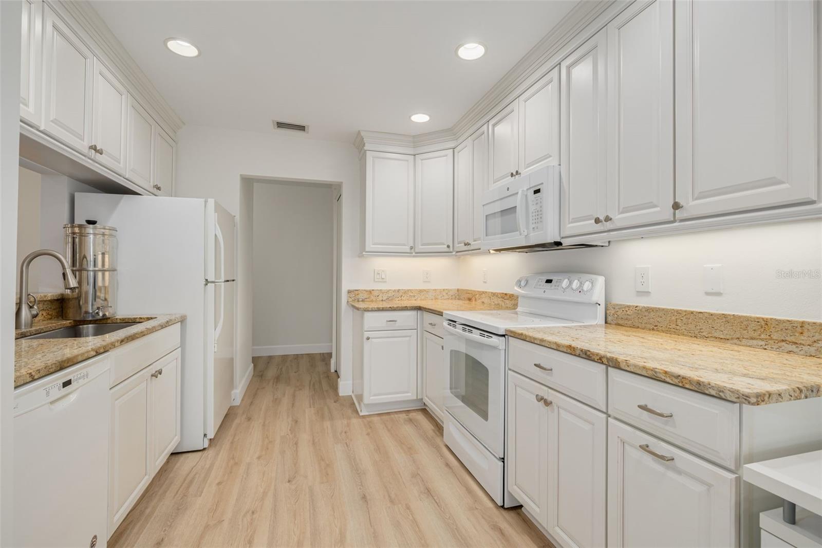3210 GOLDEN EAGLE LN, SARASOTA, FL, 34231