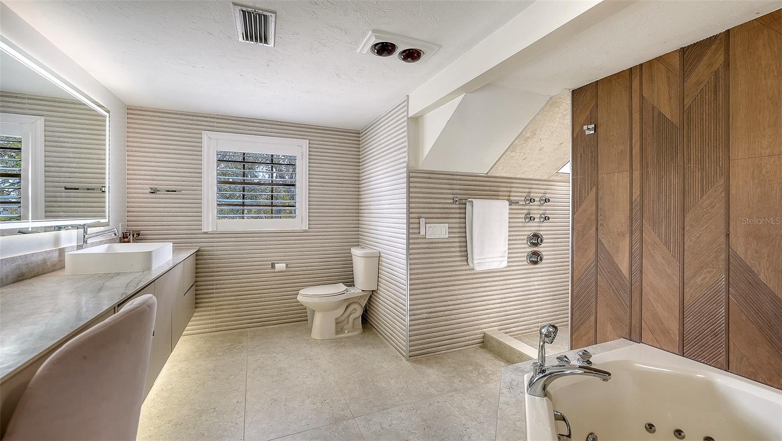 10432 SPOONBILL RD W, BRADENTON, FL, 34209