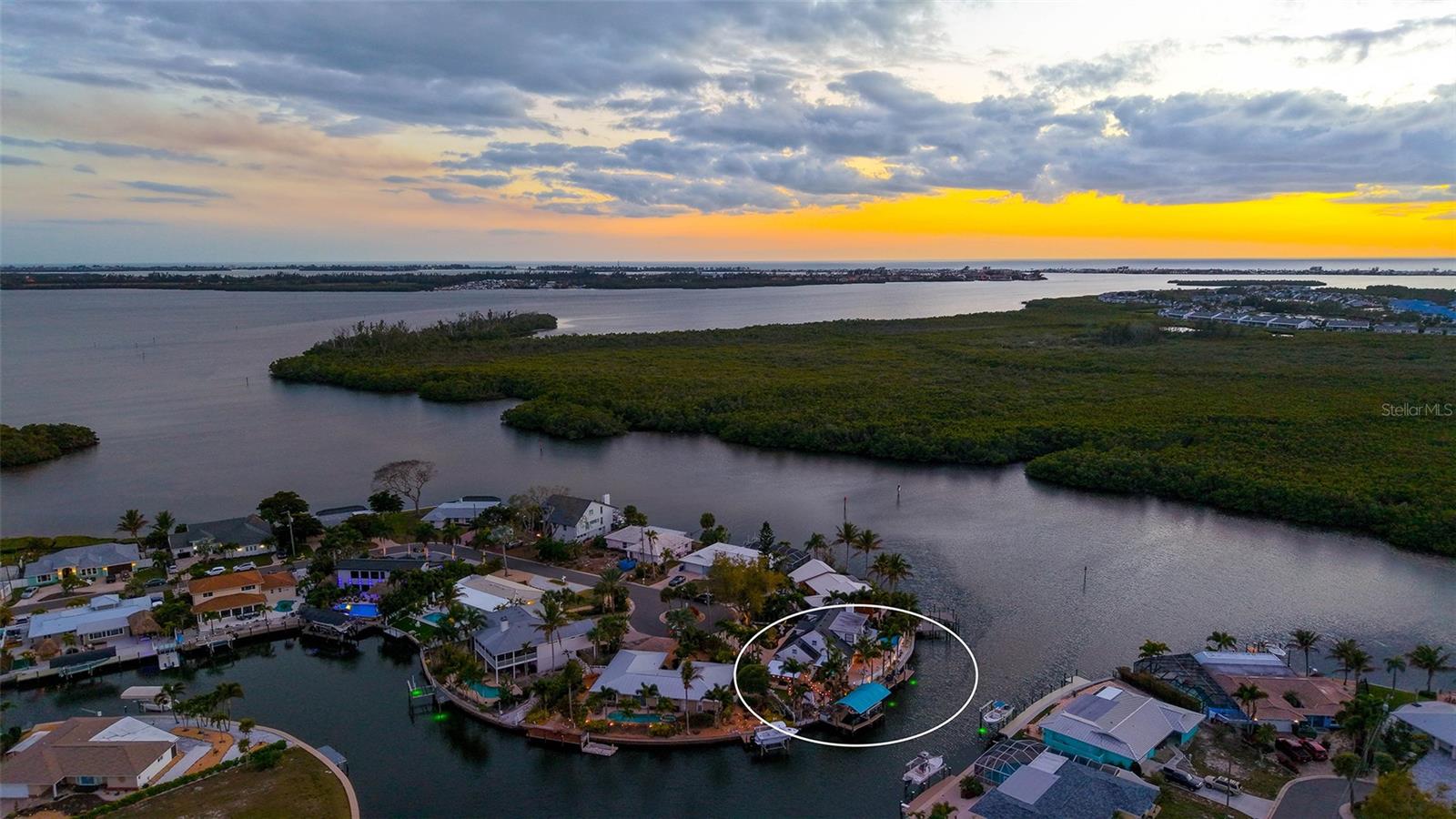 10432 SPOONBILL RD W, BRADENTON, FL, 34209