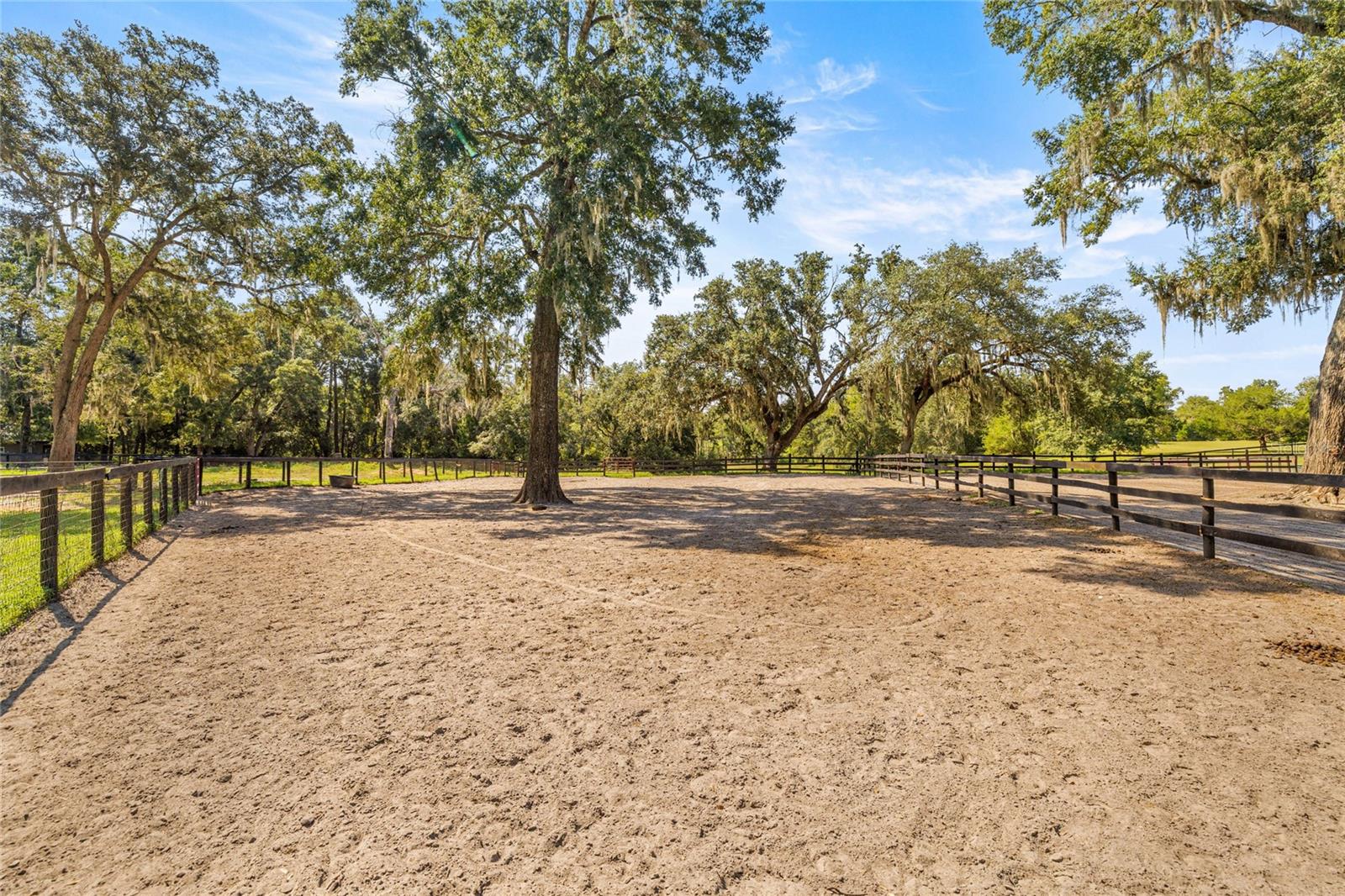 13646 N US HIGHWAY 27, OCALA, FL, 34482