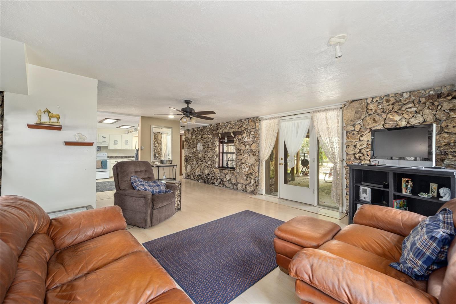 13646 N US HIGHWAY 27, OCALA, FL, 34482