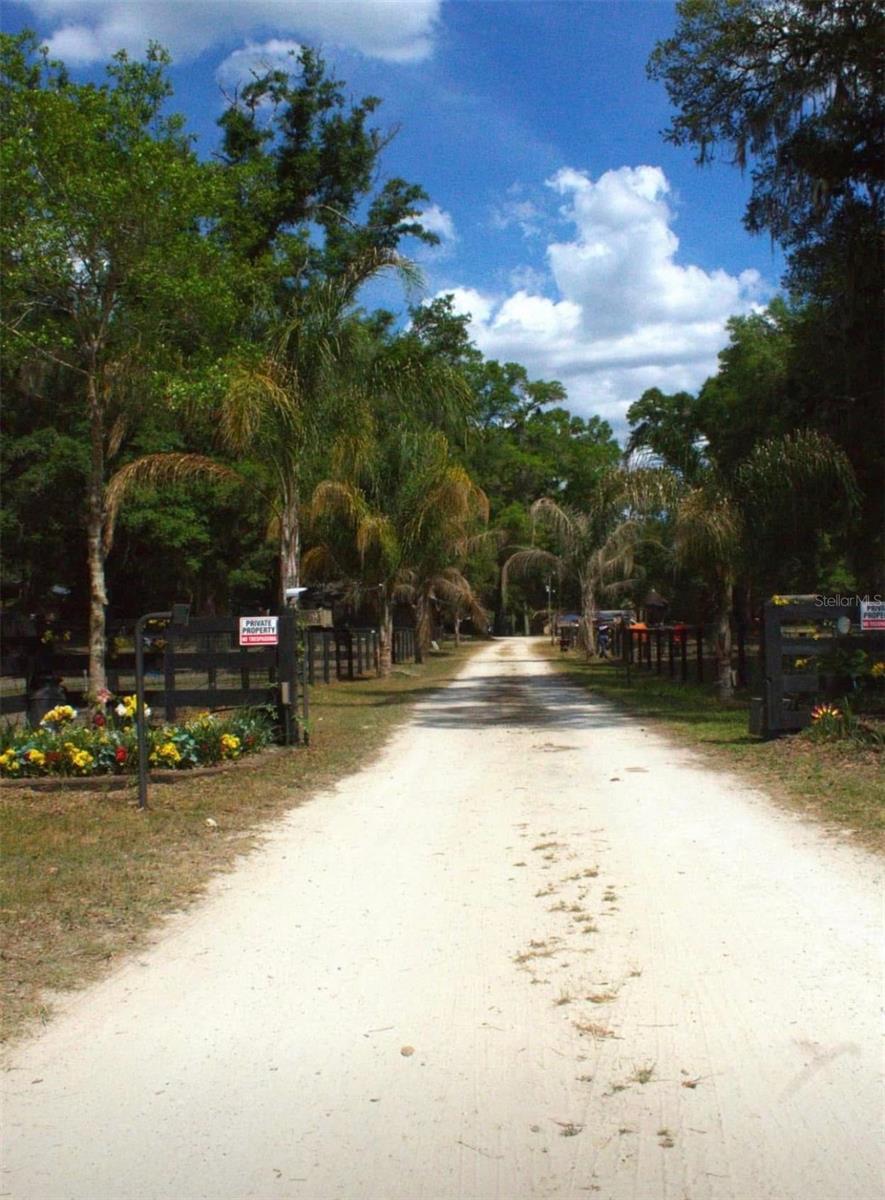 13646 N US HIGHWAY 27, OCALA, FL, 34482