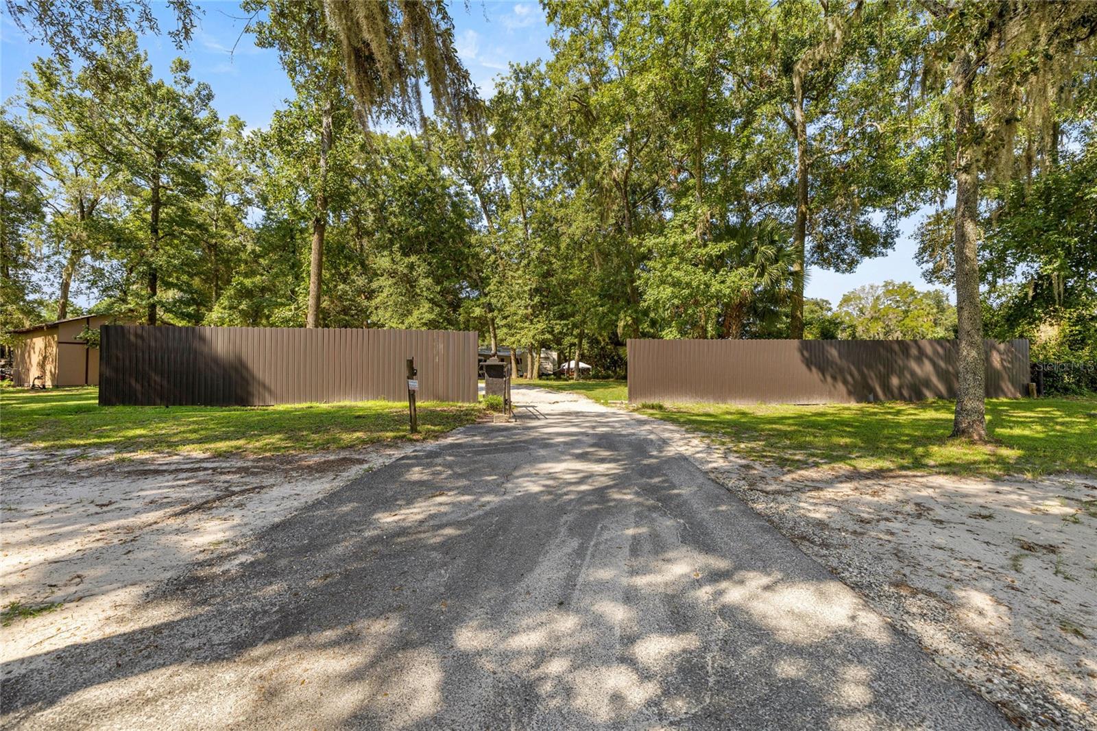 13646 N US HIGHWAY 27, OCALA, FL, 34482