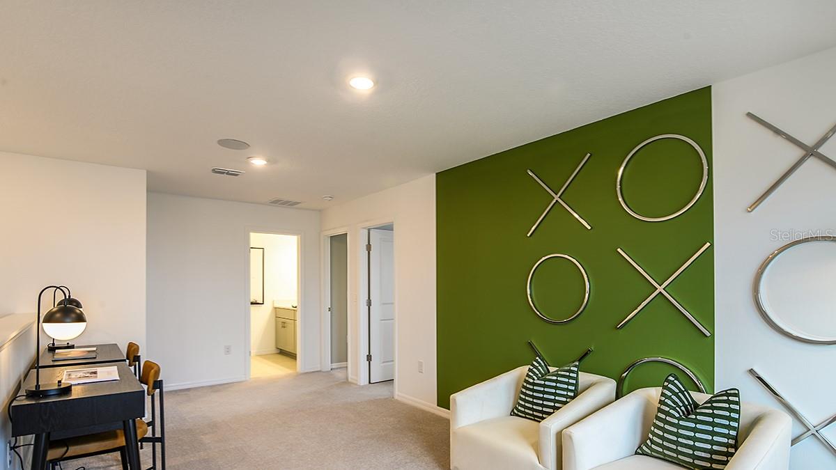 355 CORNERSTONE DR, GROVELAND, FL, 34736