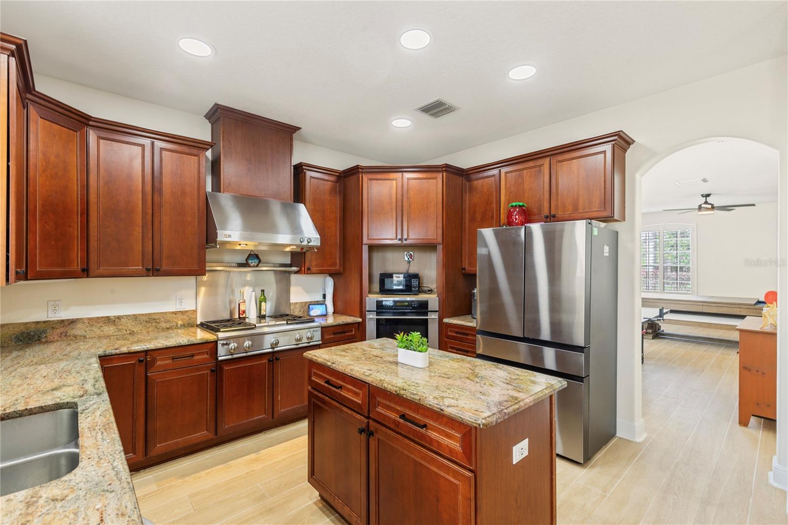 3726 DUKE FIRTH ST, LAND O LAKES, FL, 34638