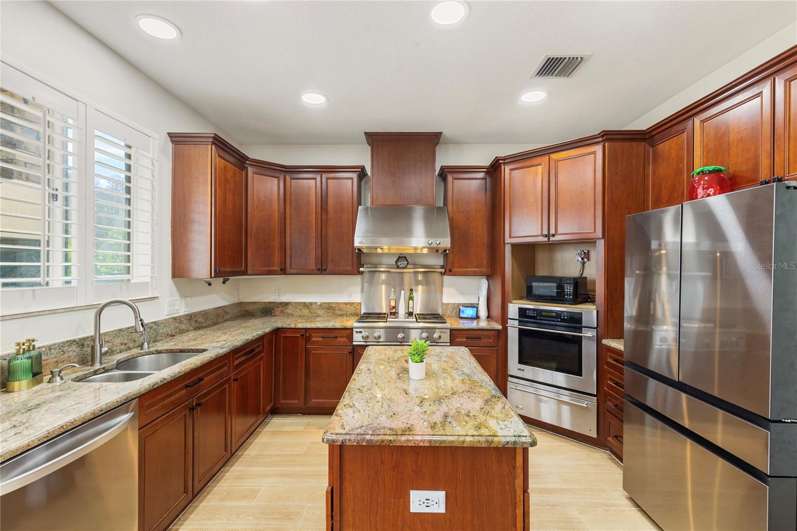 3726 DUKE FIRTH ST, LAND O LAKES, FL, 34638