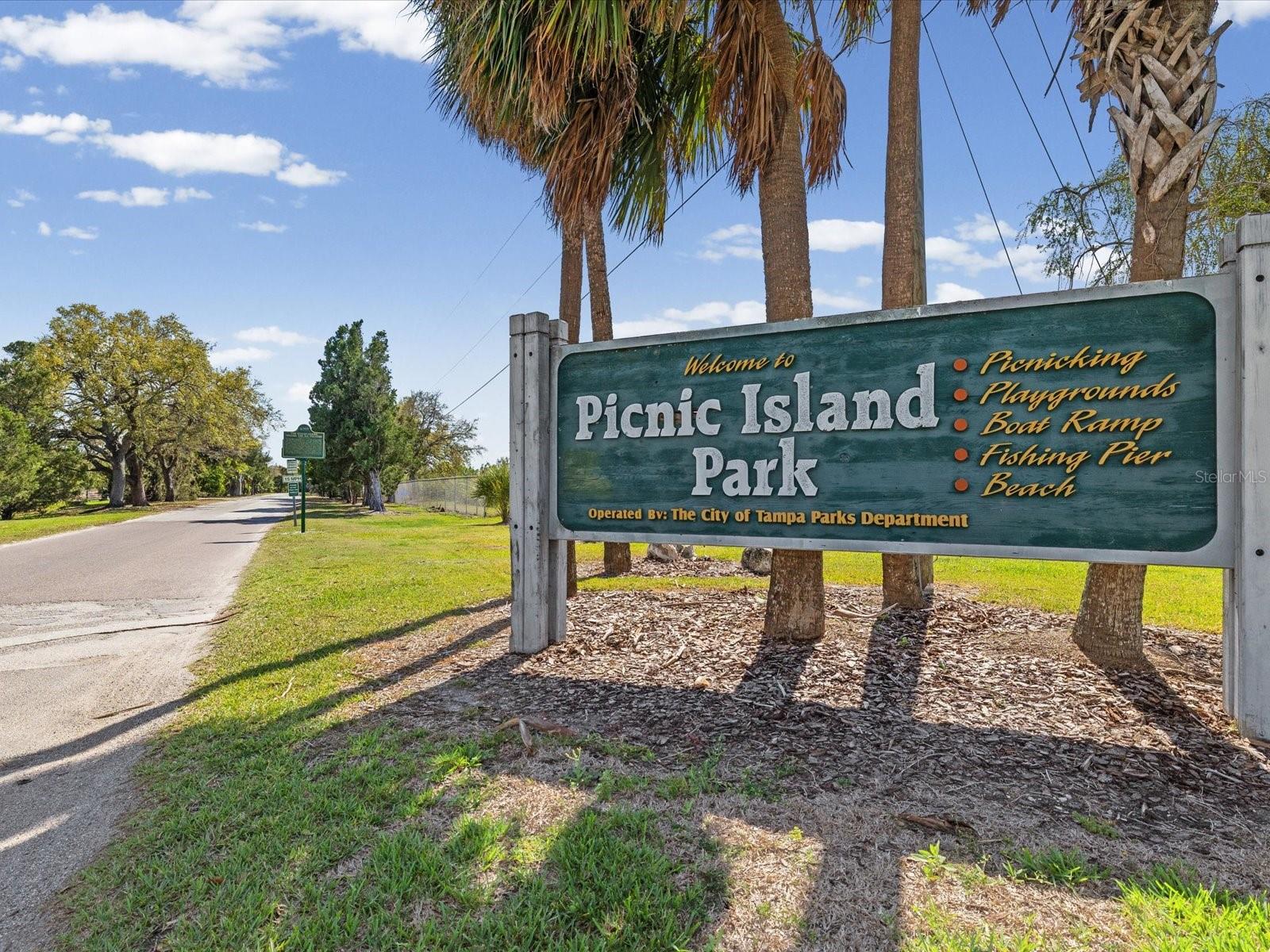 5002 W IDAHO ST, TAMPA, FL, 33616