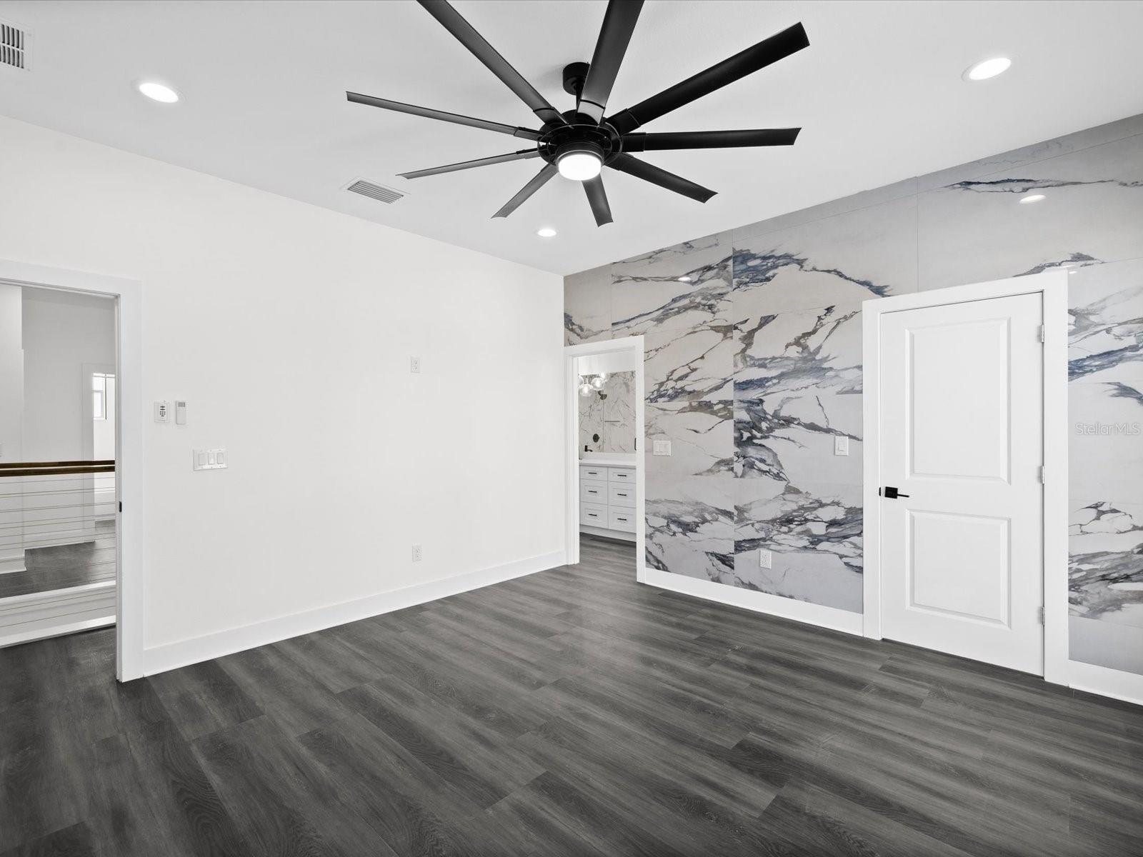 5002 W IDAHO ST, TAMPA, FL, 33616