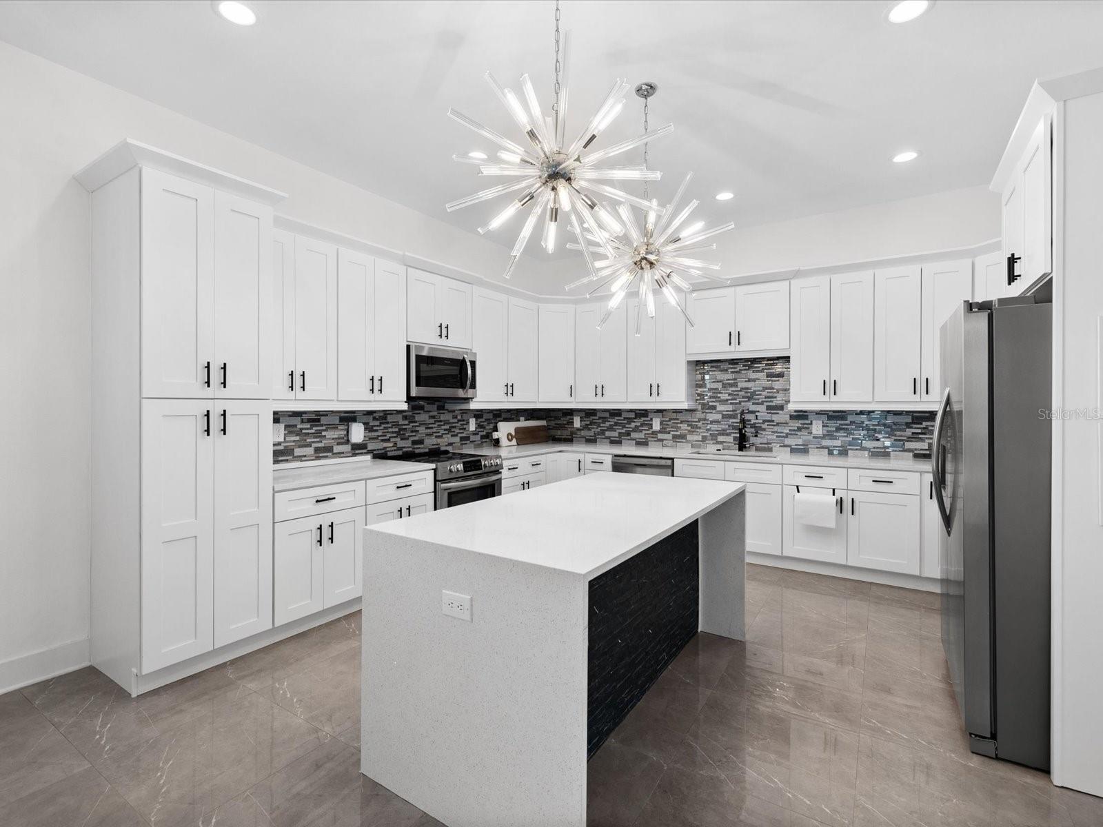 5002 W IDAHO ST, TAMPA, FL, 33616