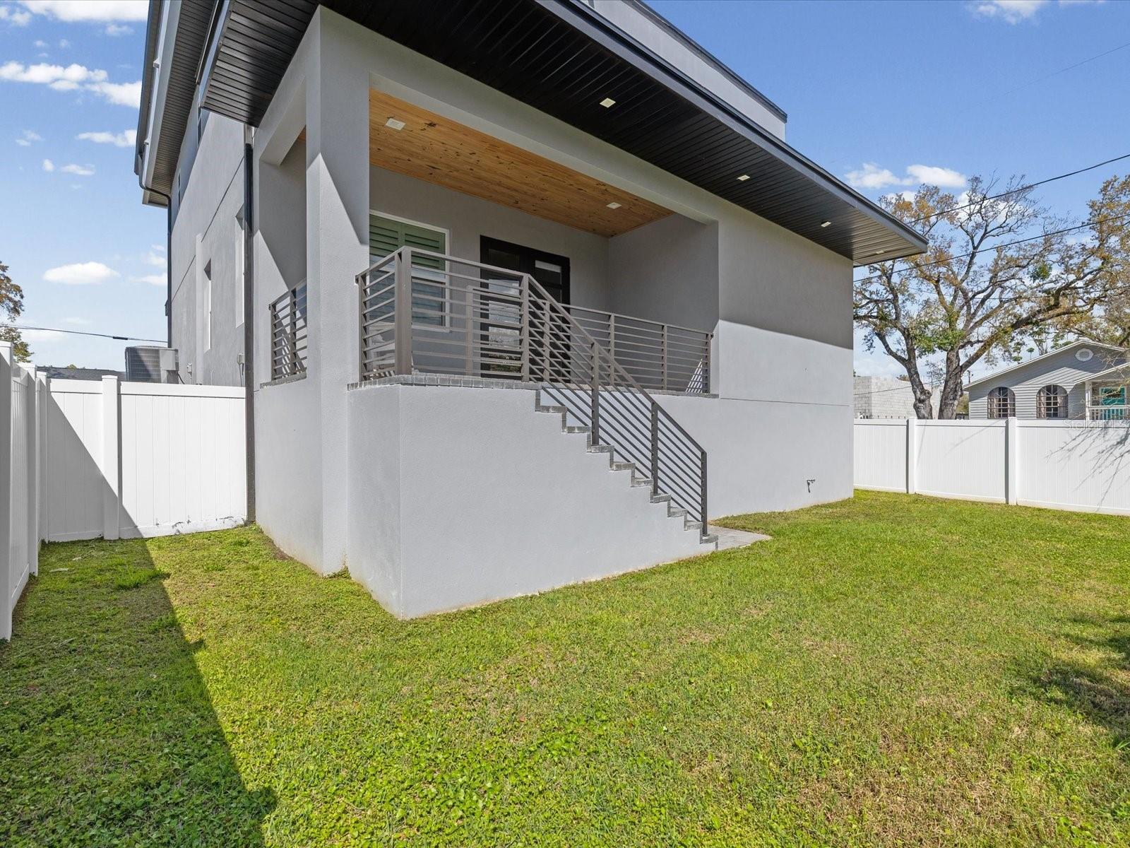 5002 W IDAHO ST, TAMPA, FL, 33616