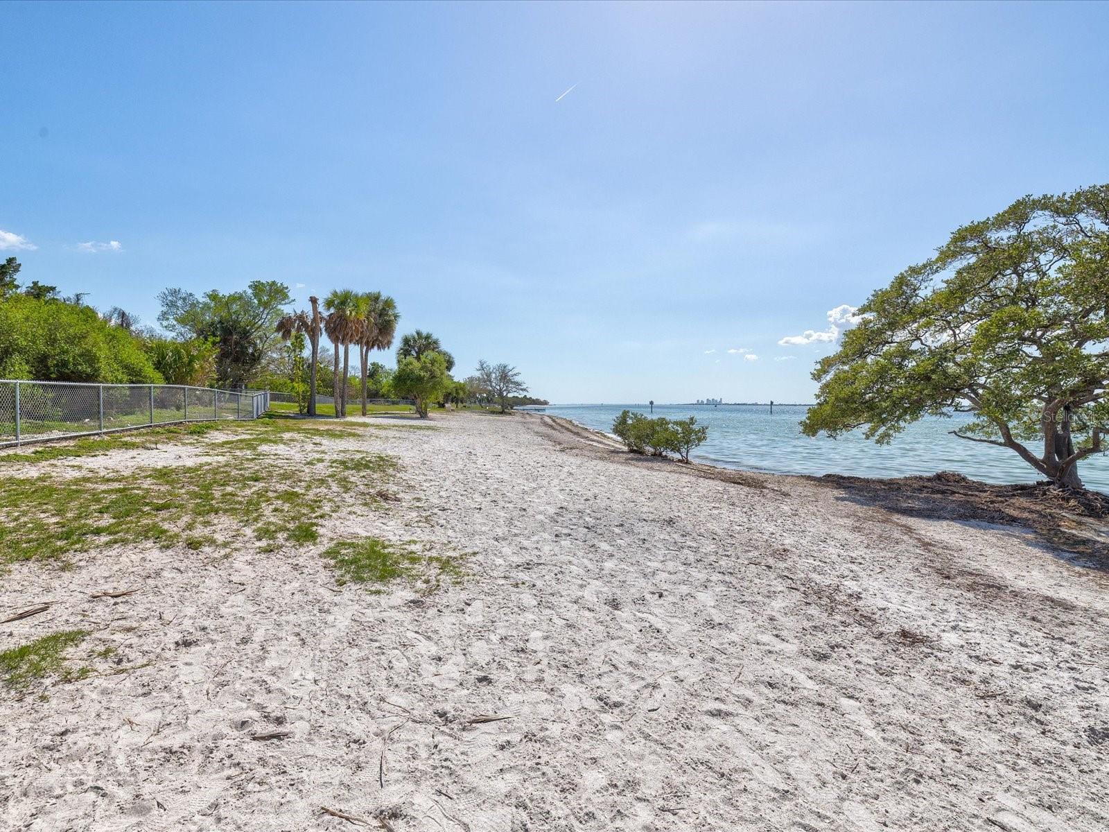 5002 W IDAHO ST, TAMPA, FL, 33616