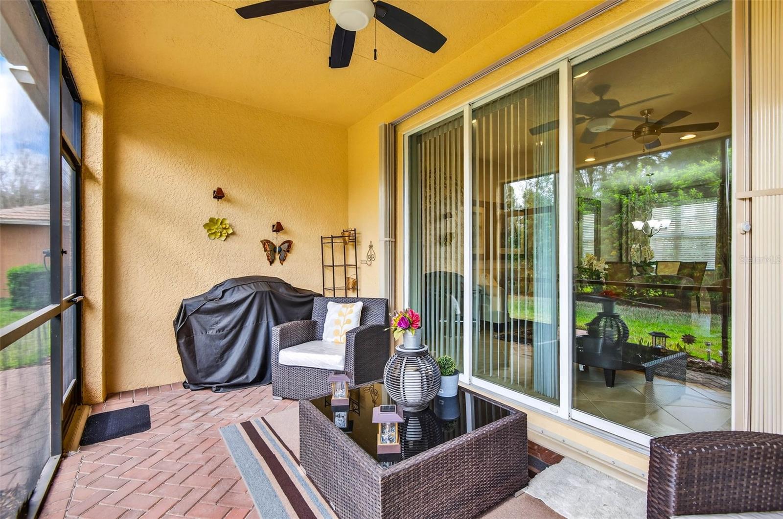 15812 AURORA LAKE CIR, WIMAUMA, FL, 33598