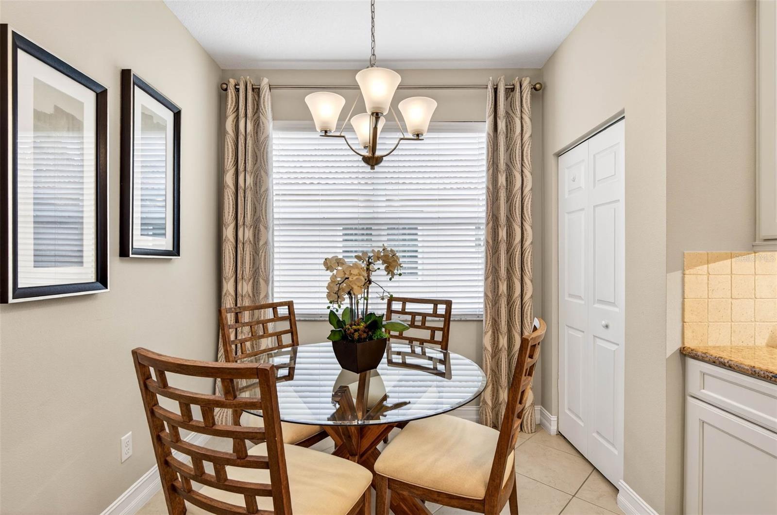 15812 AURORA LAKE CIR, WIMAUMA, FL, 33598