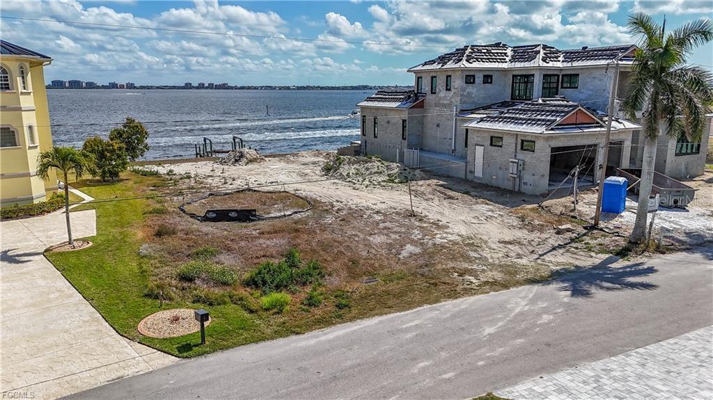 5929 SW 1ST AVE, CAPE CORAL, FL, 33914