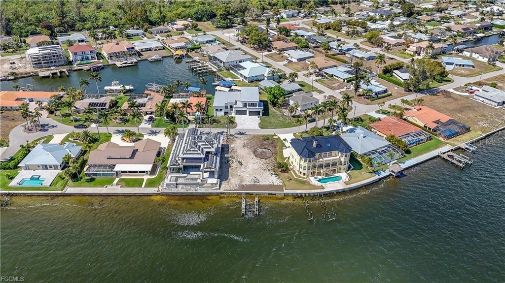 5929 SW 1ST AVE, CAPE CORAL, FL, 33914