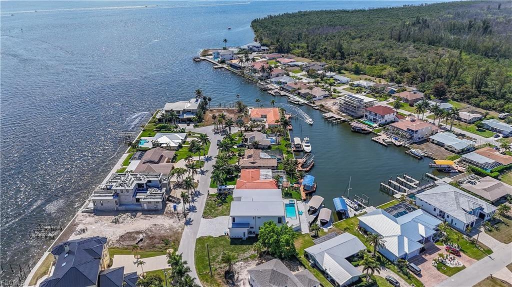 5929 SW 1ST AVE, CAPE CORAL, FL, 33914