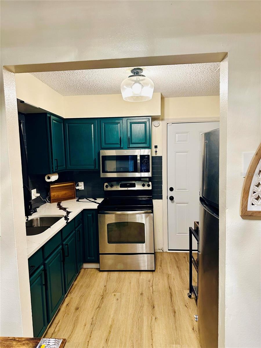 1802 W HOUSE ST, PLANT CITY, FL, 33563