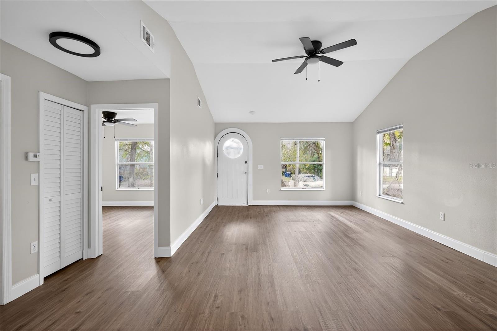 1724 E MULBERRY DR, TAMPA, FL, 33604