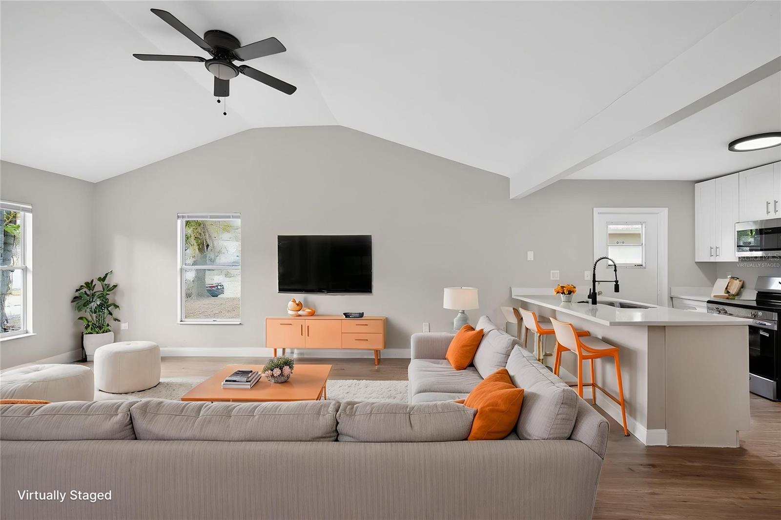 1724 E MULBERRY DR, TAMPA, FL, 33604