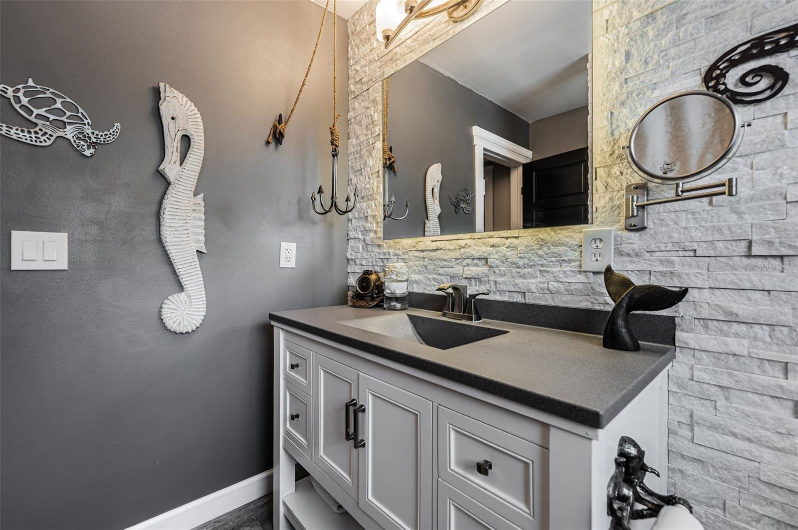 1613 ELIZABETH LN, CLEARWATER, FL, 33755