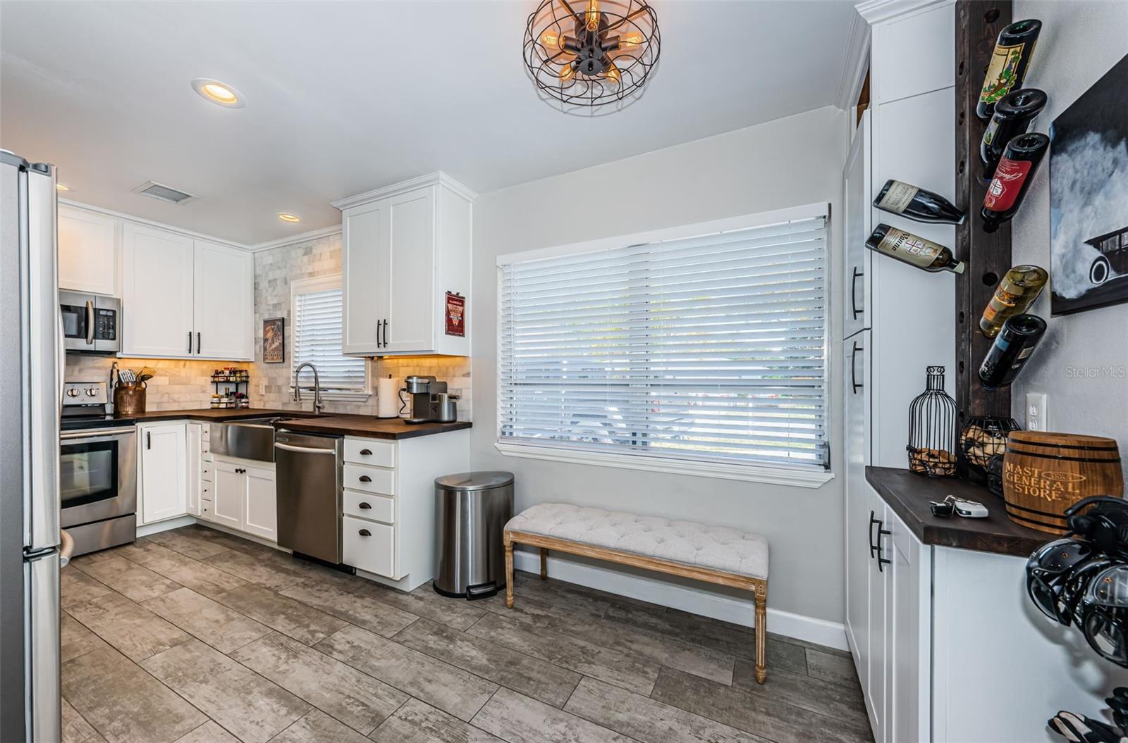 1613 ELIZABETH LN, CLEARWATER, FL, 33755