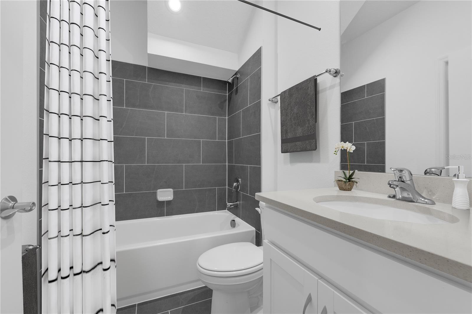 3370 VIRIDIAN CIR, MELBOURNE, FL, 32904