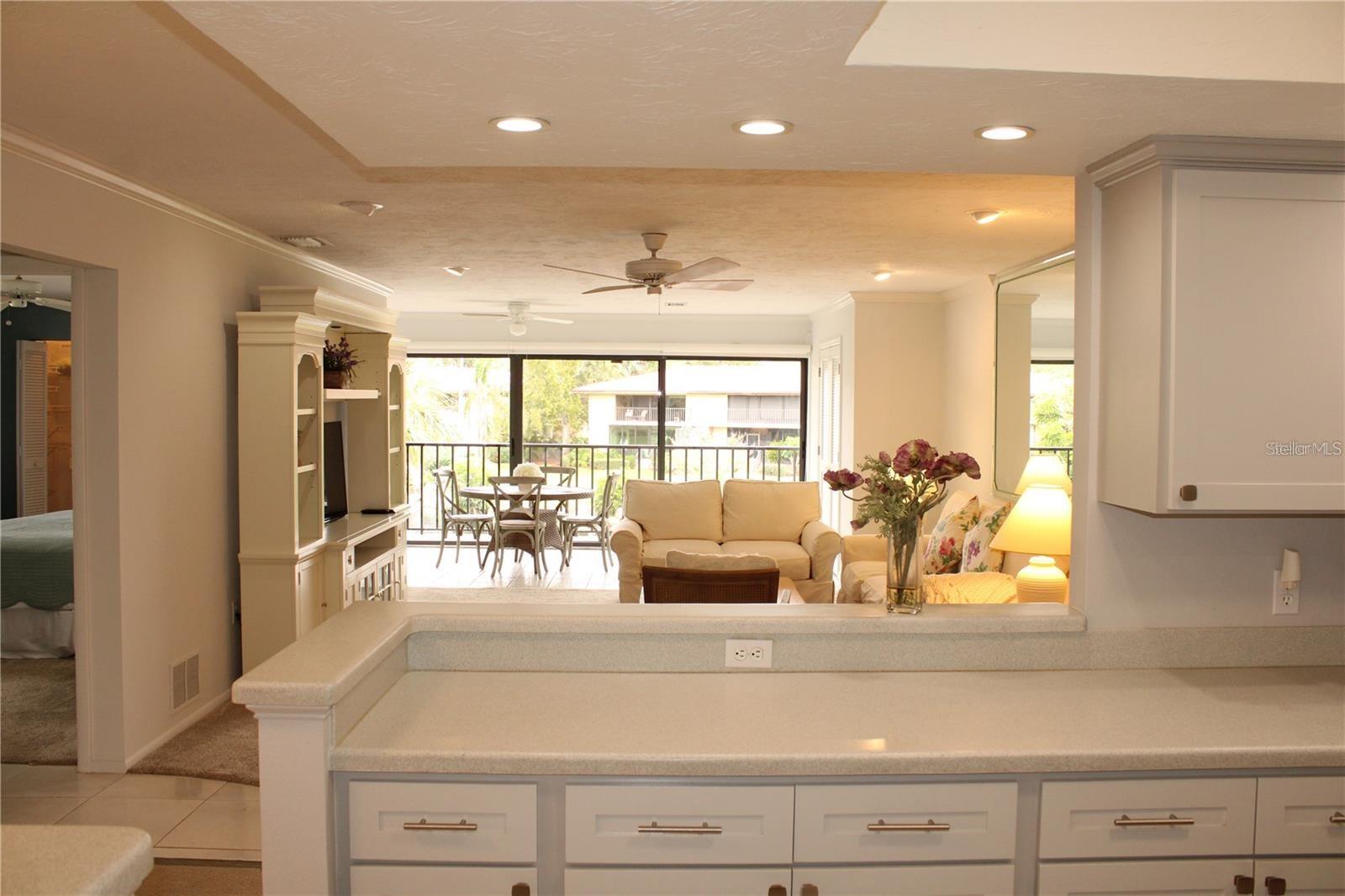 6472 SEAGULL DR #306, BRADENTON, FL, 34210