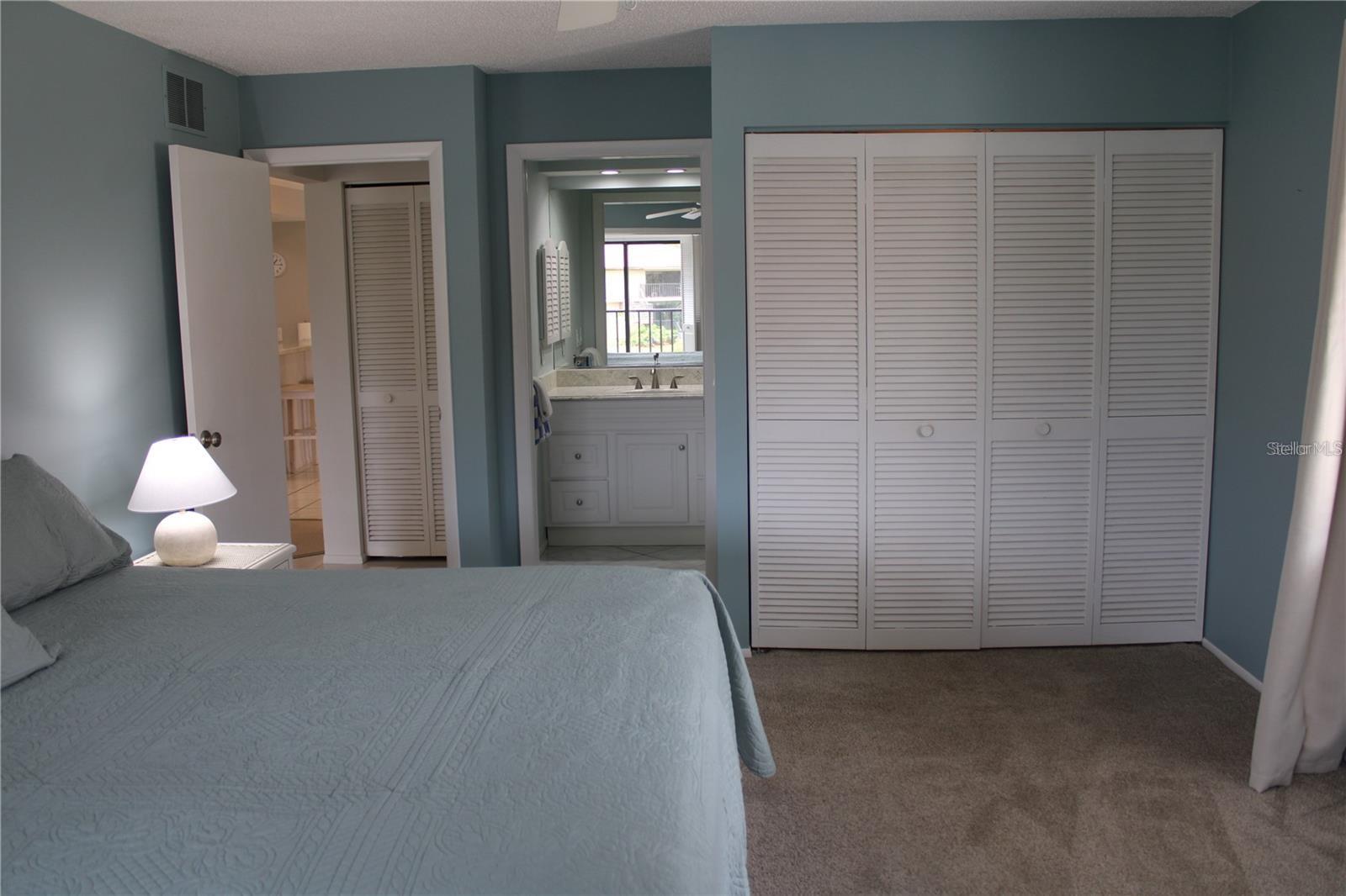 6472 SEAGULL DR #306, BRADENTON, FL, 34210