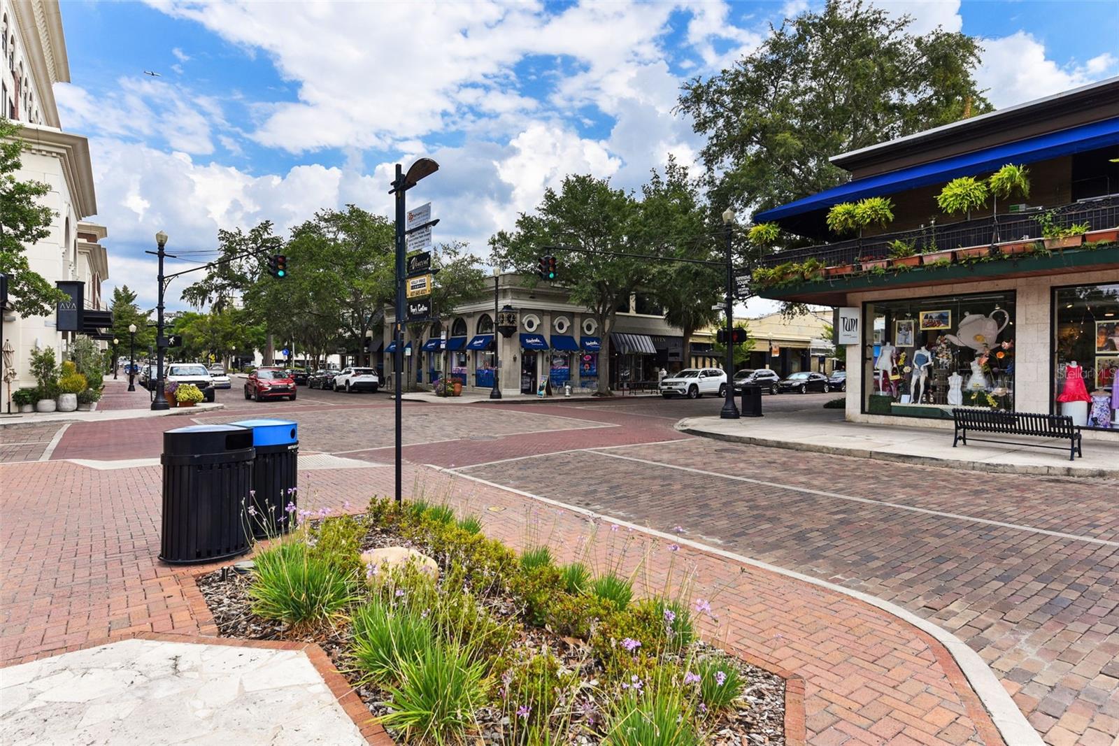 1560 WOODLAND AVE, WINTER PARK, FL, 32789