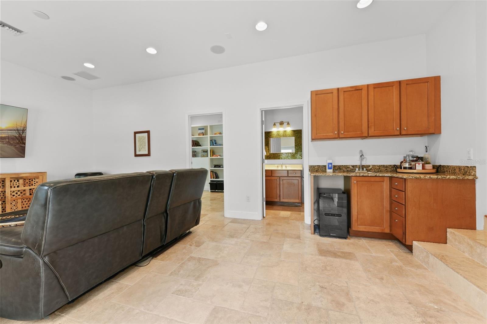 1560 WOODLAND AVE, WINTER PARK, FL, 32789