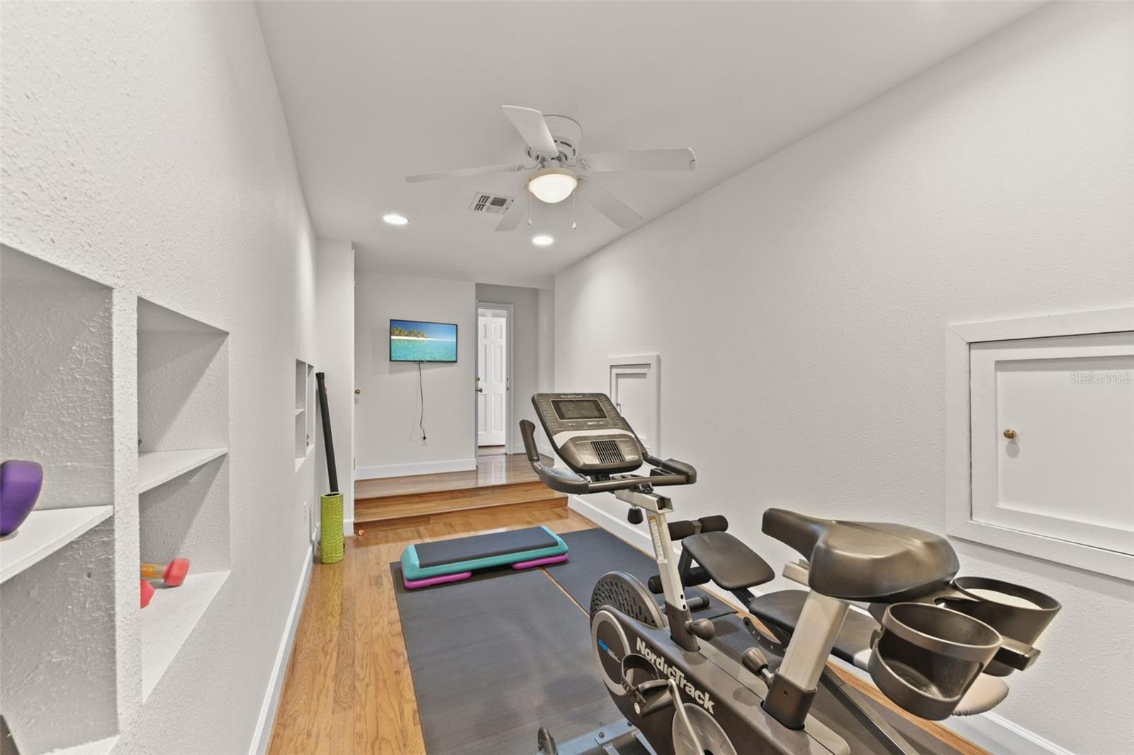 1560 WOODLAND AVE, WINTER PARK, FL, 32789