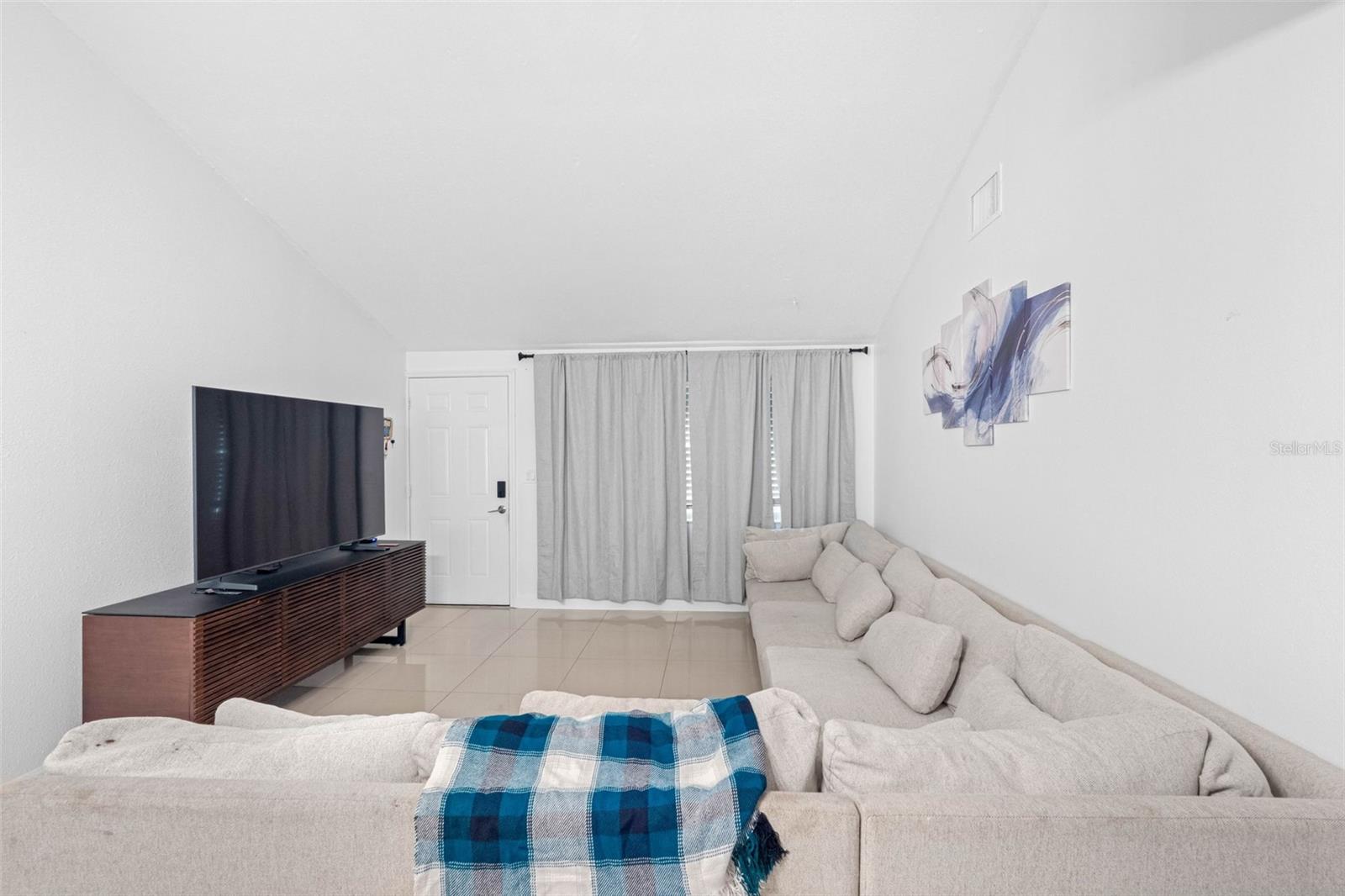 10113 ROYAL ACRES CT, TAMPA, FL, 33615