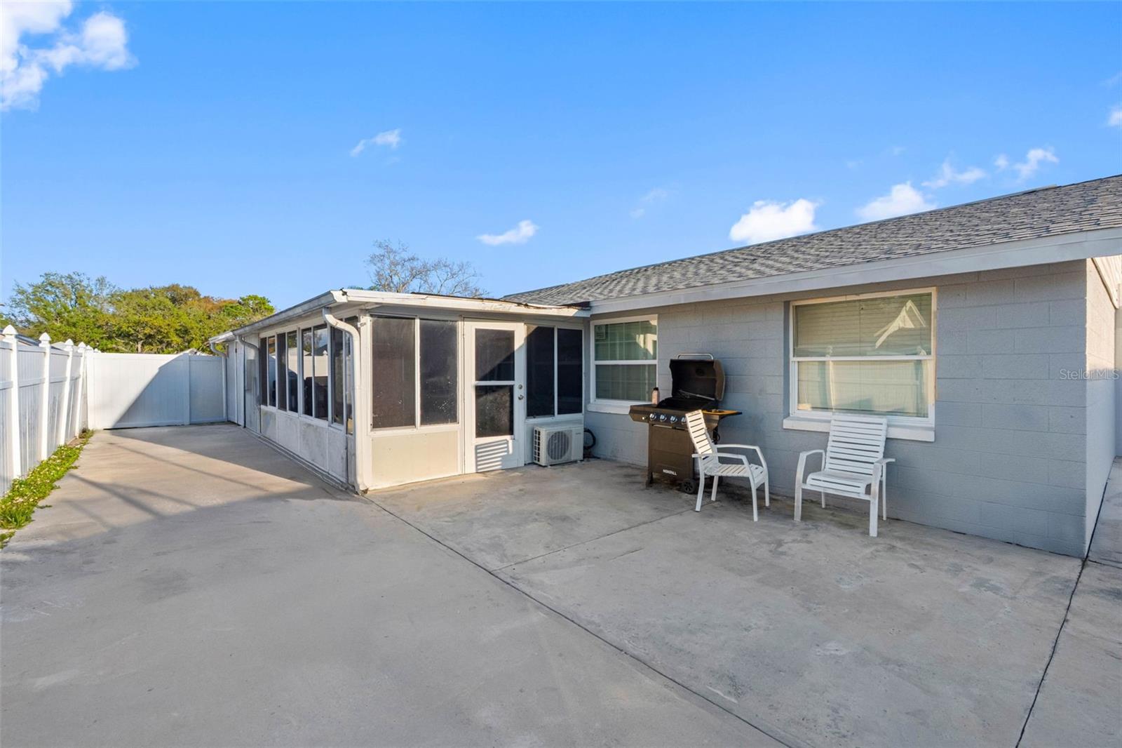 10113 ROYAL ACRES CT, TAMPA, FL, 33615