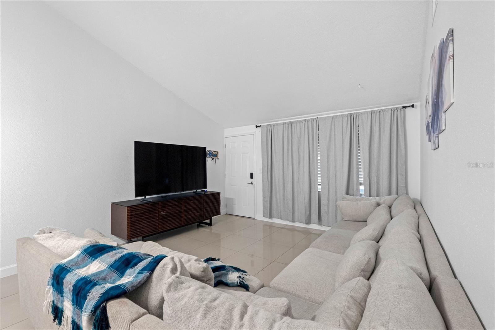 10113 ROYAL ACRES CT, TAMPA, FL, 33615