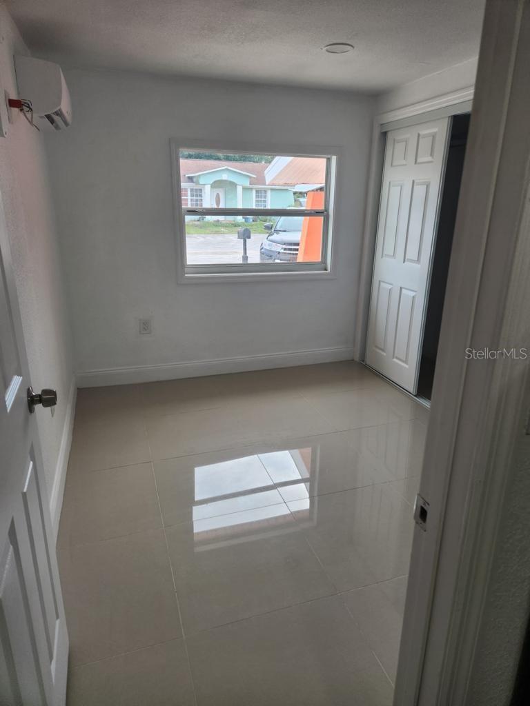 10113 ROYAL ACRES CT, TAMPA, FL, 33615