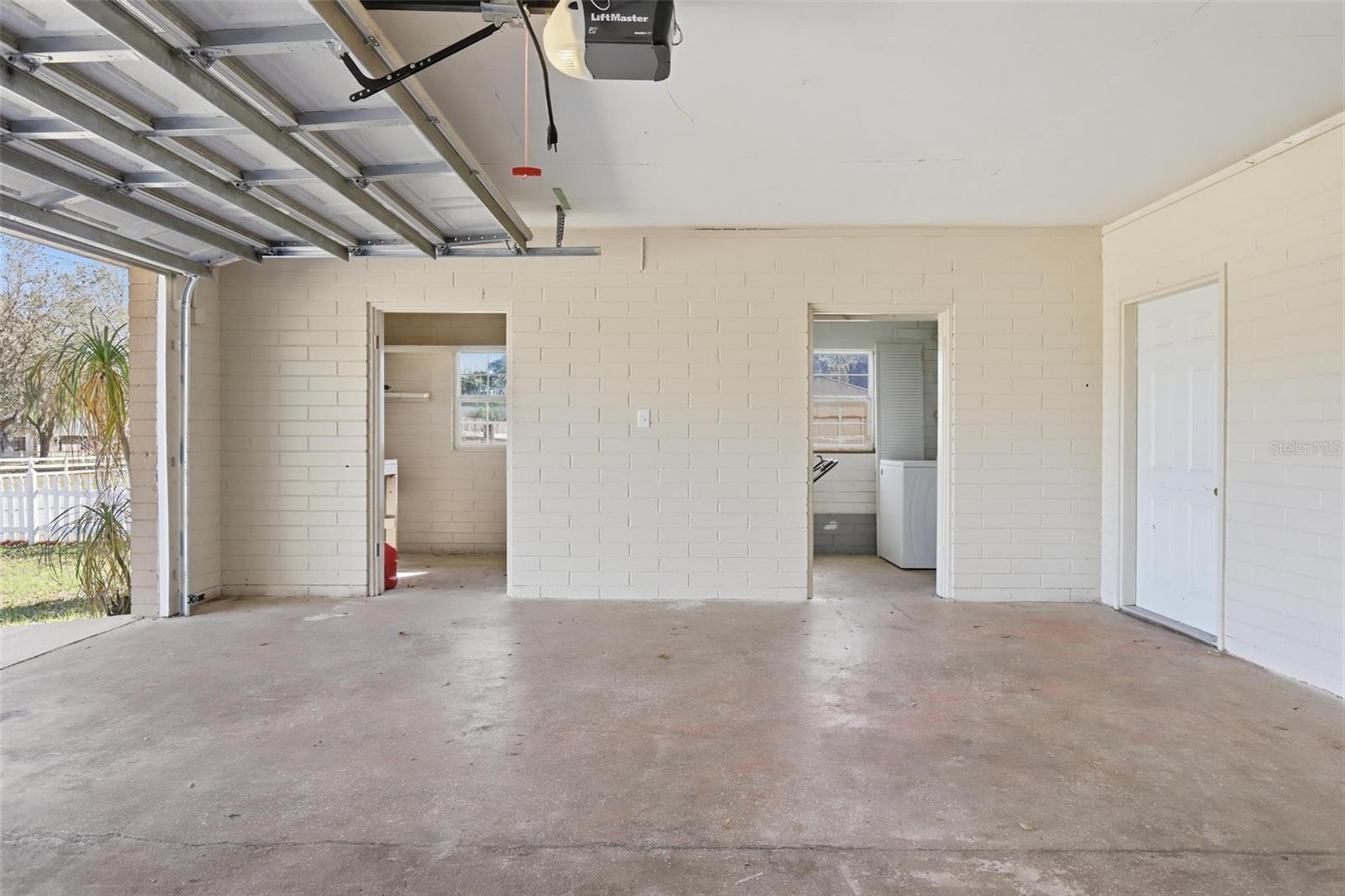 1530 E MINNESOTA AVE, DELAND, FL, 32724