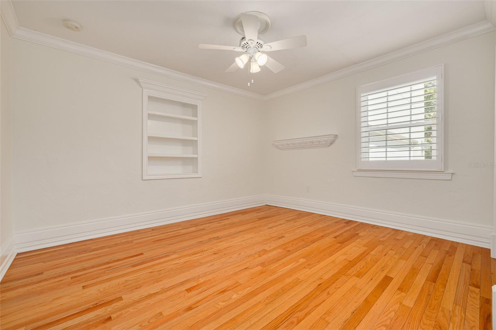 333 30TH AVE N, ST PETERSBURG, FL, 33704