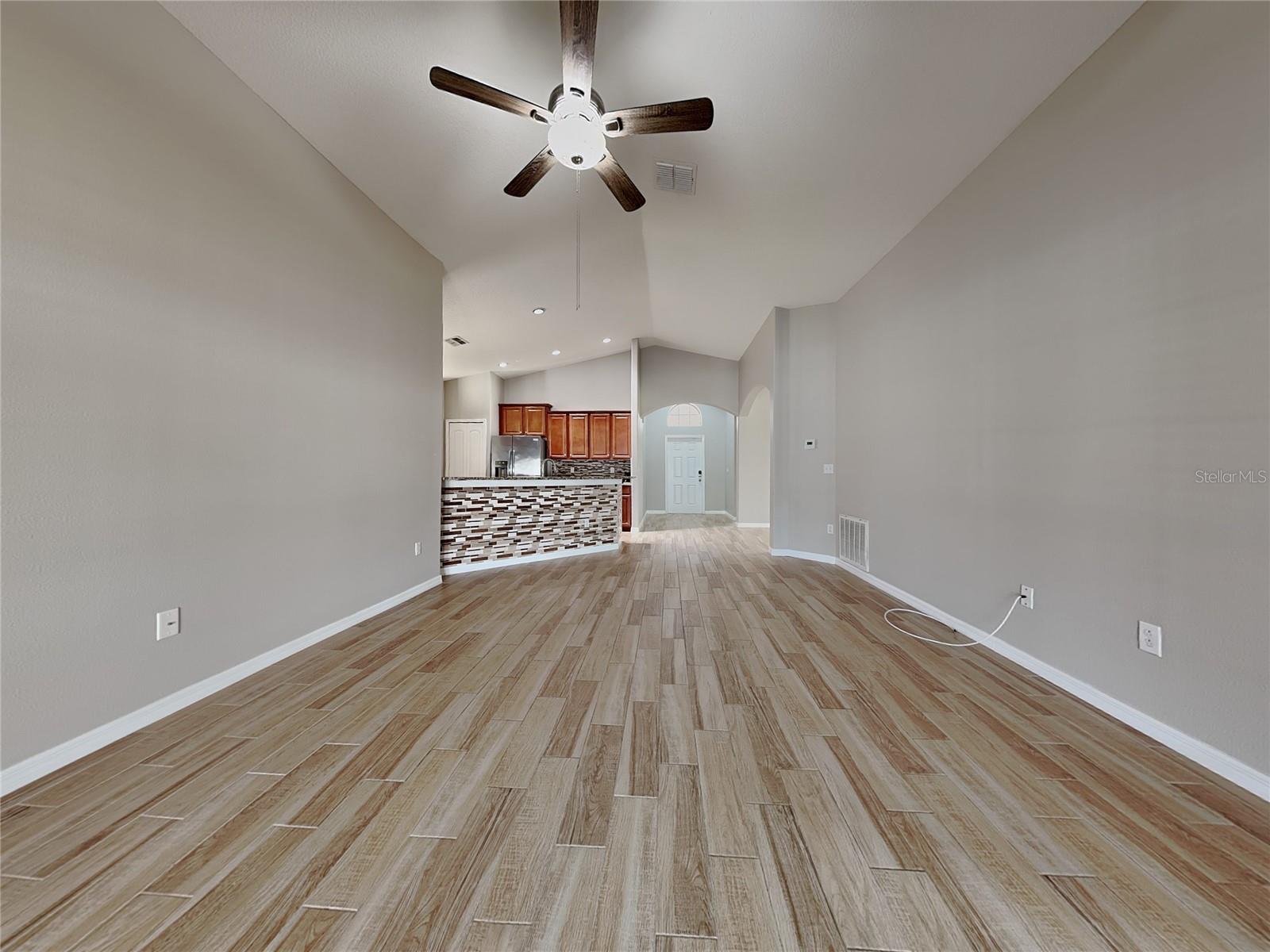 DEERFIELD LAKES, SPRING HILL, FL, 34610