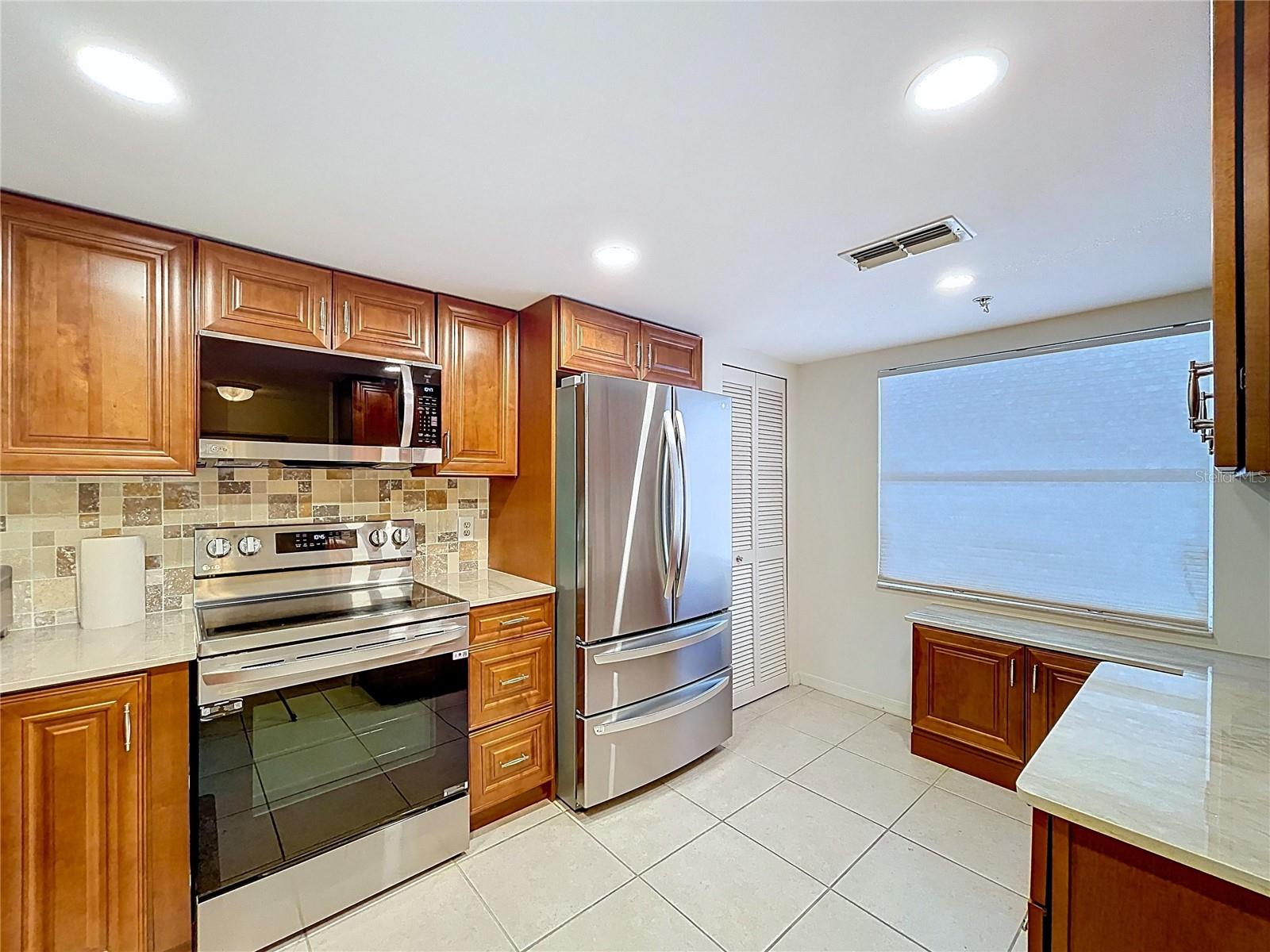 7201 29TH AVE DR #UNIT1022, BRADENTON, FL, 34209